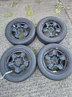 Komplet  kola Renault se zimni pneu 205/55R16
