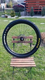 Zadní zapletené kolo