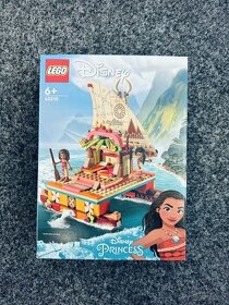 - LEGO Disney Princess 43210 Vaiana a její loď -