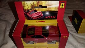 Autíčka 1:38 Shell V-Power Ferrari v orig. obalu. - 1
