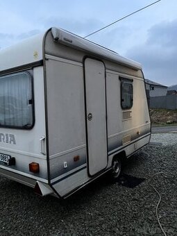 Karavan Adria
