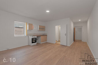 Pronájem ateliéru ve Znojmě, byt 48,28 m2 Znojmo – byt 10