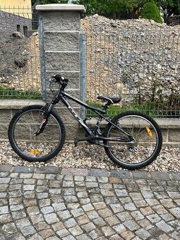 GT
