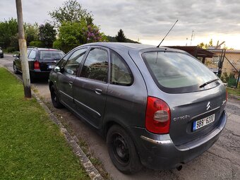 Citroen Xsara Piccaso 1.6HDi 80kw r.v. 2005