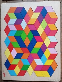 Dřevěné puzzle pro chytré děti