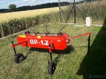 Obraceč sena Vari OP-1.2 - 1