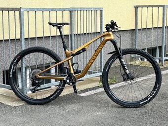 Canyon LuxTrail CF 7 Nový model - 1