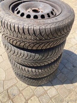 195/65r15 sada pneu 6-7mm octavia 2 golf 6 5x112 - 1