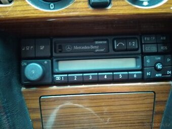 BE2210 BECKER MP3 BLUETOOTH HF RADIO