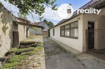 Prodej rodinného domu 3+1 120 m2, Boleradice - 1