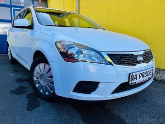 KIA CEED 1.6 i BENZÍN 6 RYCHLOSTÍ 97 800 Km