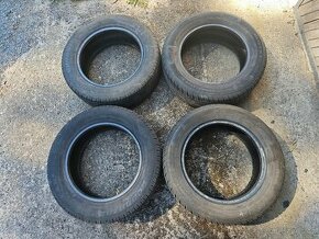 Prodám sadu letních pneu 195/60/R15 88H