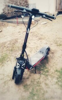 Segway eKickScooter ZT3 Pro E