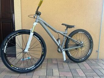 Dirt bike