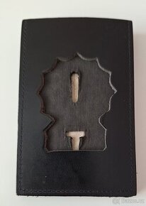 Pouzdro na odznak detektiva NYPD