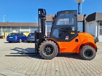 Terénní vysokozdvižný vozík HC CPCD 35 T – zánovní