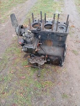 Zetor 3011 polomotor