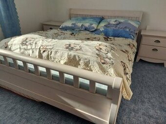 Postel a noční stolky - 1