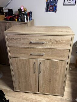 Prostorná komoda Dub Sonoma – 2 šuplíky + skříňka