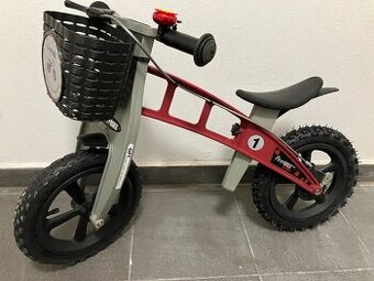 first bike + helma + blikačky