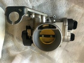 Škrtící klapka Fiat Lancia