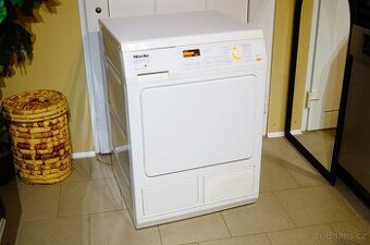 Sušička Miele T8967WP EcoComfort na 7 kg