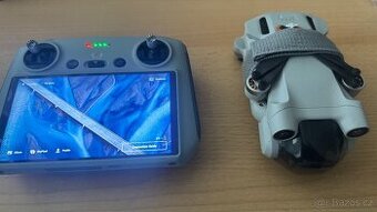DJI mini 3 Pro, ovladač s displayem RC