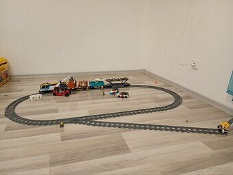 Lego city nákladní vlak 60336