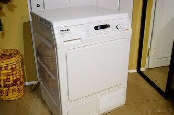 Sušička Miele T8861WP, tepelné čerpadlo na 8 kg A+
