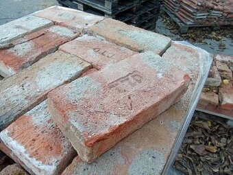 Staré cihly – pohledové zdivo - 1