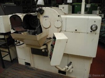 Bruska bezhrotá BB10