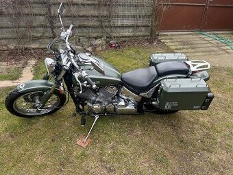 Yamaha XVS 650 Drag Star