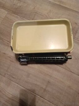 Staré kuchyňské váhy