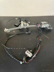 Octavia 1 zadní stahovačky, motorky, jednotky