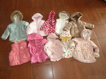 Výprodej - balíky dívčích bund kus 20,-Kč