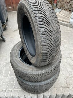 215/65R17 Michelin Alpin 5 - 6mm