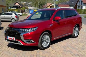 MITSUBISHI OUTLANDER 2.4 PHEV 165kW 4x4-2020-88.421KM-