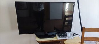 Televize LG 42" + Set-Top Box