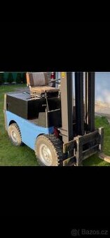 Desta DVH 1622 s motorem Zetor