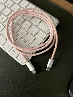 Apple USB-C / Lightning - růžový
