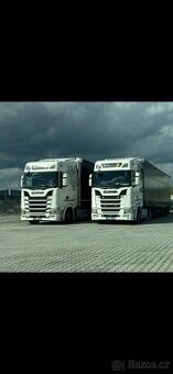 Řidič MKD SCANIA S 500 Lowdeck