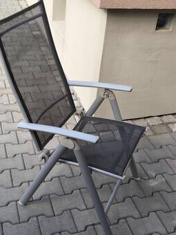 Prodám stůl a zahradní židle