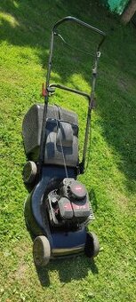Sekačka na trávu motor briggstratton