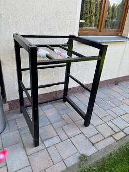 stojan na pračku a sušučku