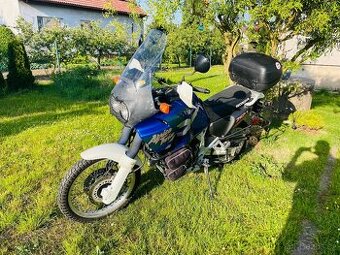 Honda XRV 750x Africa Twin