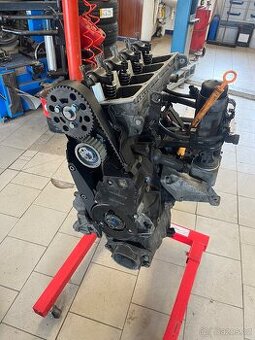 kompletní motor 1.9 Tdi AVF 96kw, ve špičkovém stavu