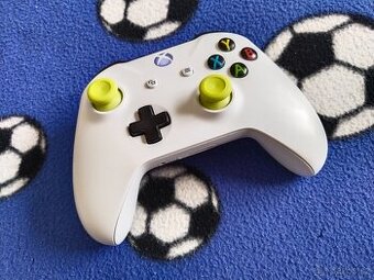 Xbox One ovladač