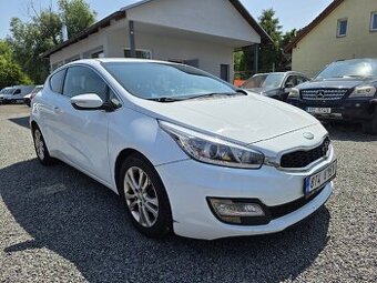 Kia Ceed 1.6 GDI 99kw Park senzor Benzín