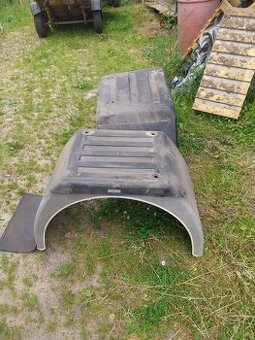 Zadni blatníky Renault midlum
