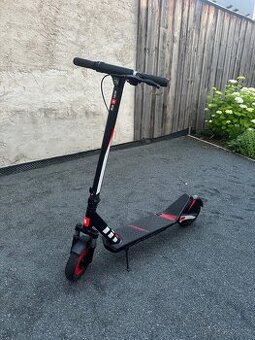 Prodám Aprilia eSR2